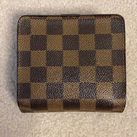 Louis Vuitton Damier Compact Zip Bifold Wa… - Picture 4 of 12